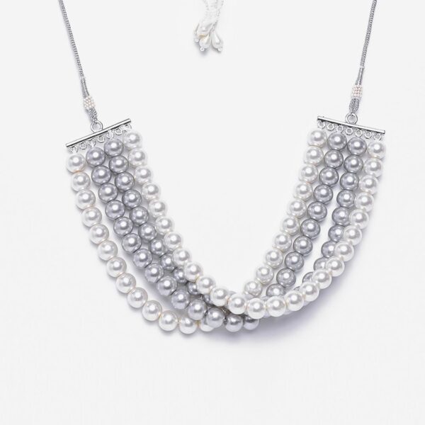 Elegant Pearl Choker Necklace – Timeless Women’s Jewelry - Image 3